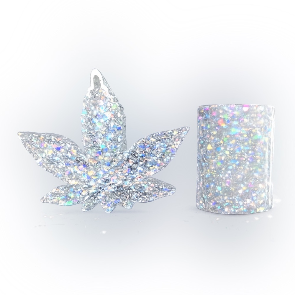 Maple Leaf Ashtray W/Tobacco Jar Multi Glitter Resin "Made By Vickie" 5½ x 5 x ¾